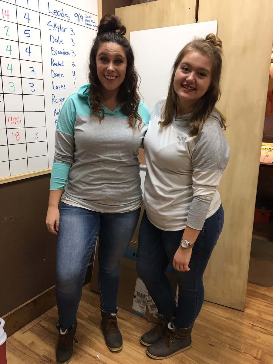lexilou0027's tweet photo. I see double at #phenomenal4407 on tweedledee&amp;tweedledumb day! @D53_CAM @CAM_THD #cashierappreciation https://t.co/OEuICE7EWJ