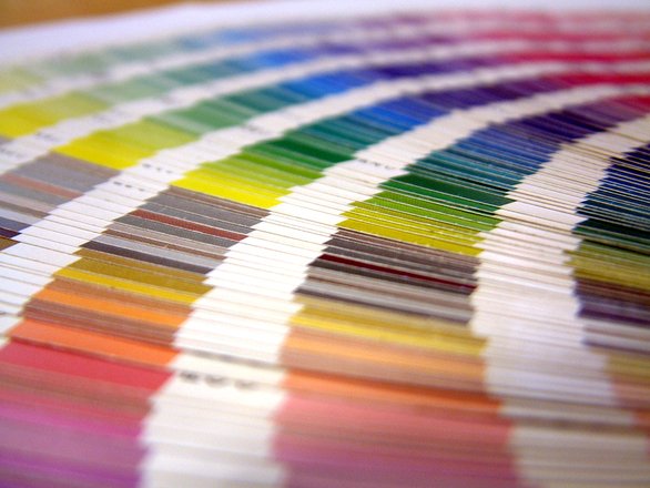 DcopyDeprint's tweet photo. BLOG: ¿Qué es el pantone? Hoy hablamos de este lenguaje de color #Pantone #color #Imprenta => https://t.co/iqa9OvF18E https://t.co/jXw2lXaibE