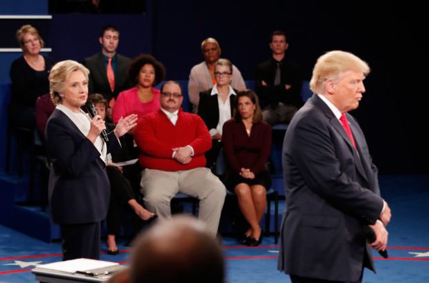 journalmetro's tweet photo. Qui est Kenneth Bone? https://t.co/Ygw7zkSQ7O #Bone2016 #KennethBone4President https://t.co/8TBn7GK0vs