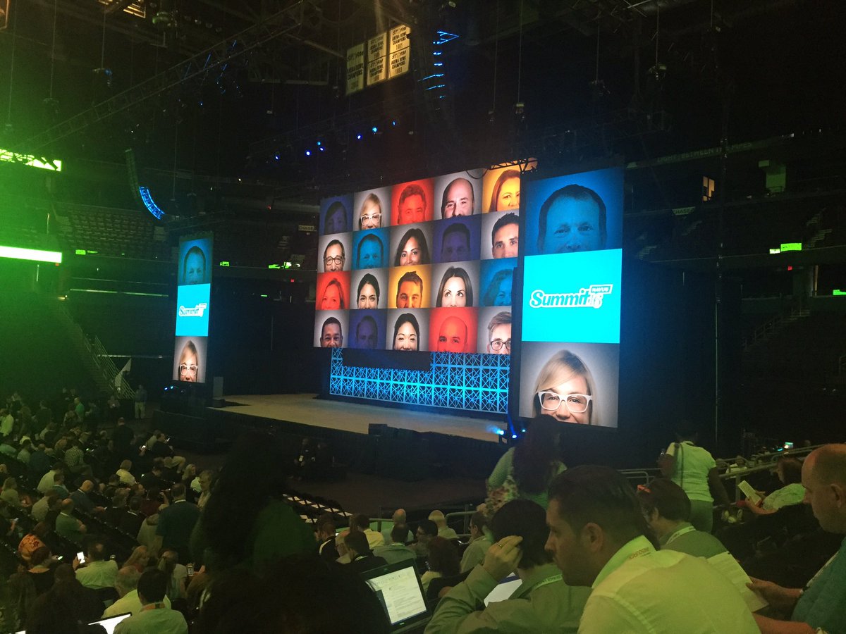 Aub_Noor's tweet photo. Getting ready for the keynote address #GPUGSummit @SummitGS https://t.co/tKVFYF2HUb