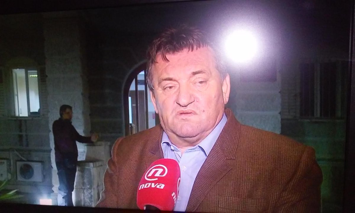 Odvjetnik Brune Marića Vladimir Gredelj: Za sve je kriva bivša uprava, mediji i Vlaho Orepić. <a href="/novahr/">Nova TV</a> <a href="/golhr/">gol.hr</a>