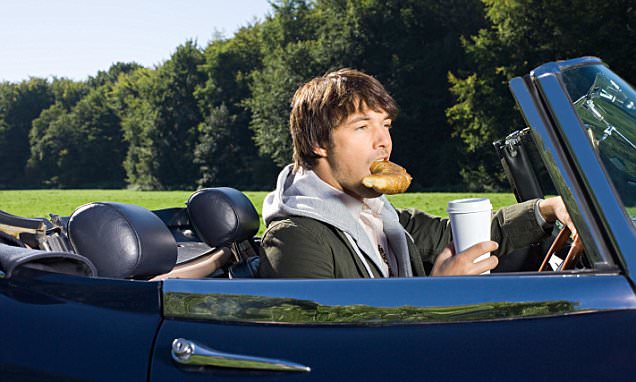 instantCarCheck's tweet image. Ten bits of bad driving you might not realise you can get penalty points for

Read more: buff.ly/2dSpqwz