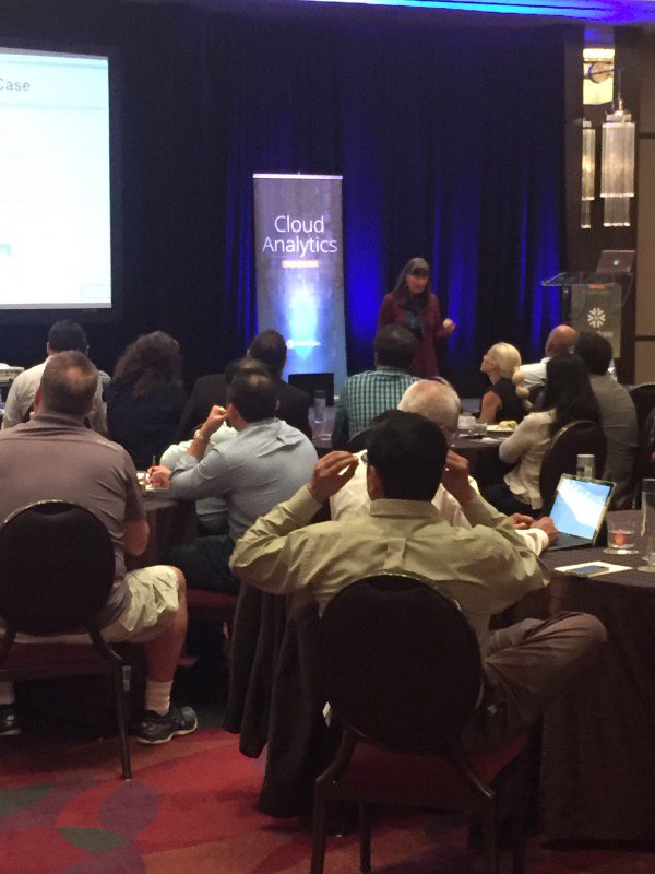 jonb_snowflake's tweet image. Honored to open the floor for @Claudia_Imhoff, @williammcknight &amp;amp; PDX at #SnowflakeDB City Tour.