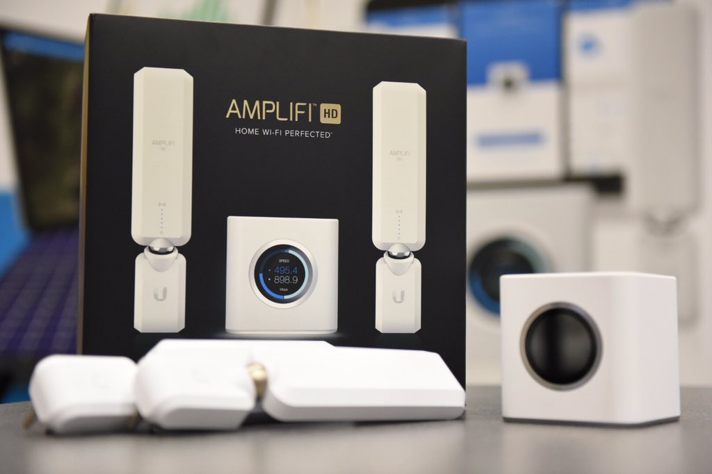 AmpliFiHome's tweet photo. #AmpliFi is dressed to impress at #WISPAPALOOZA 👔😍 @Ubnt #WeDoWiFi https://t.co/6riRvzE9ya