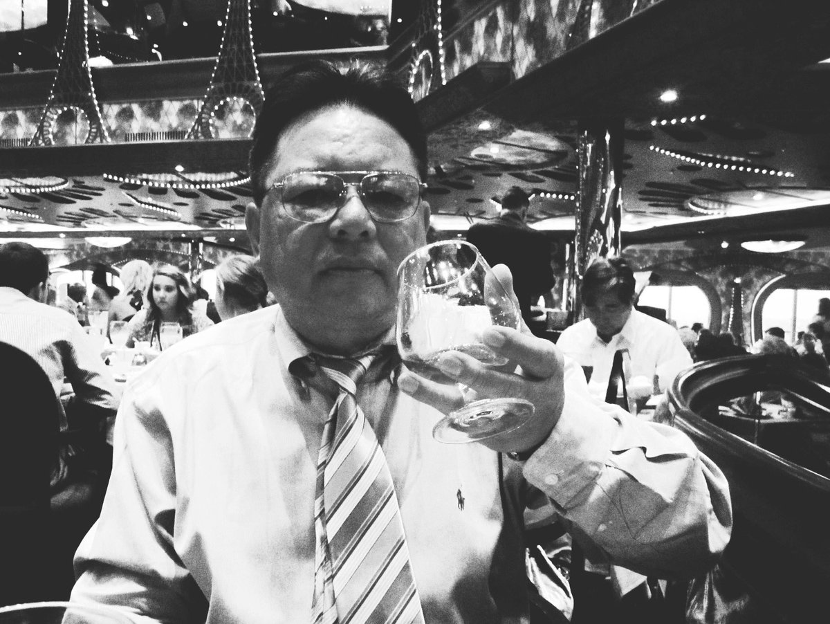 AsianDad_'s tweet photo. Going up on Tuesday with @remymartinUS #TurnUpTuesday #turnt #azndad #asiandad #dadquotes @iLoveMakonnen5D https://t.co/Vihp6ec1At