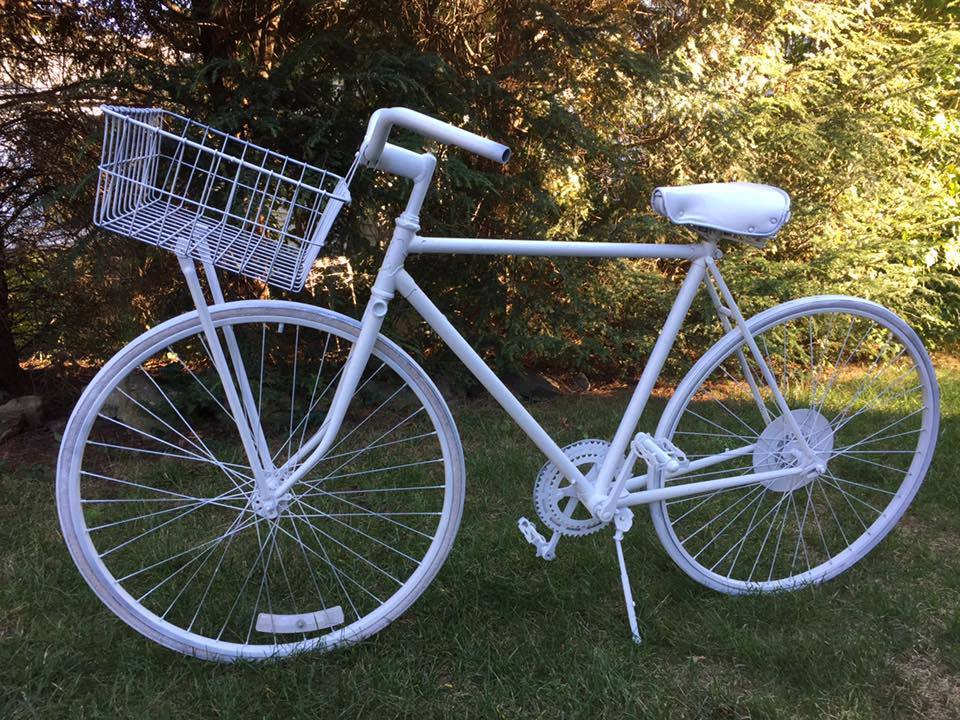 #Ghostbike ceremony tonight at 7:30pm for Joe Lavins. Our sincerest sympathies go out to his friends and family.  ow.ly/cWJq3054Nho