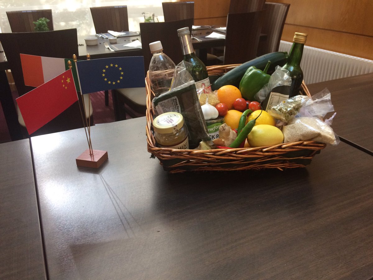 johndonlon's tweet photo. Middle eastern cuisine today for the global cuisine module some delicious food being served @ittallaght @ChefNetworkIRL @AnnetteSweenITT https://t.co/PhSKDcgx8z