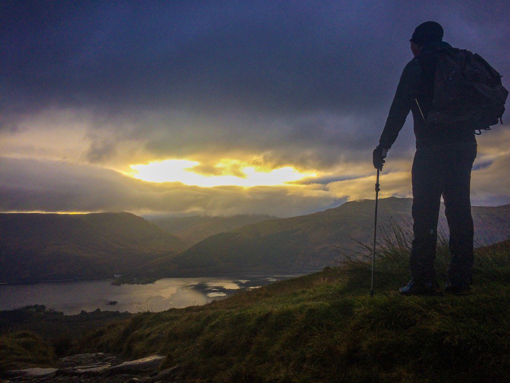 steamingboots's tweet image. Watching the sunset above Loch Lomond a little while ago..... @lomondtrossachs