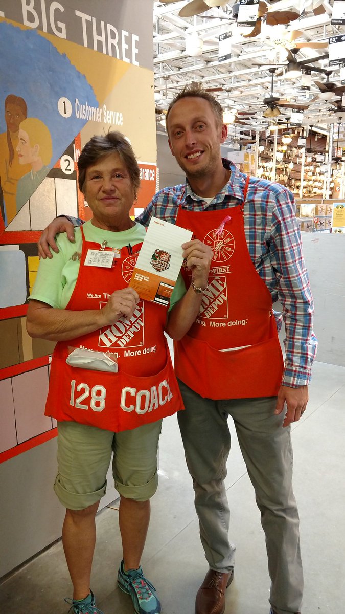 Congrats Ginger on your milestone Homer Award! @Conyers0128 @JPatton89 @jhiltonthd @CharlesA_Wilson @KevinTAsm0128