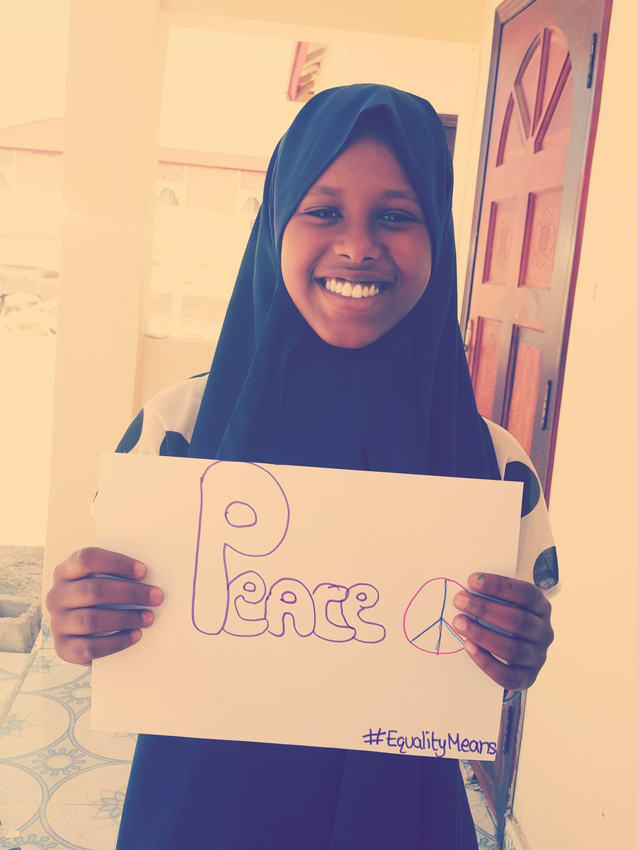 AbaarsoGlobal's tweet photo. Happy Int'l Day of the Girl Child! Because girls have the power to #change the world! #BuildUpGirls #EducateHer #LetGirlsLearn #DayoftheGirl https://t.co/rsvw7stwwH