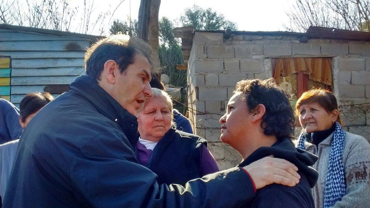 Recorrer el barrio, estar con vecinos, promover el diálogo, conocer sueños. Trabajando juntos la ciudad será mejor