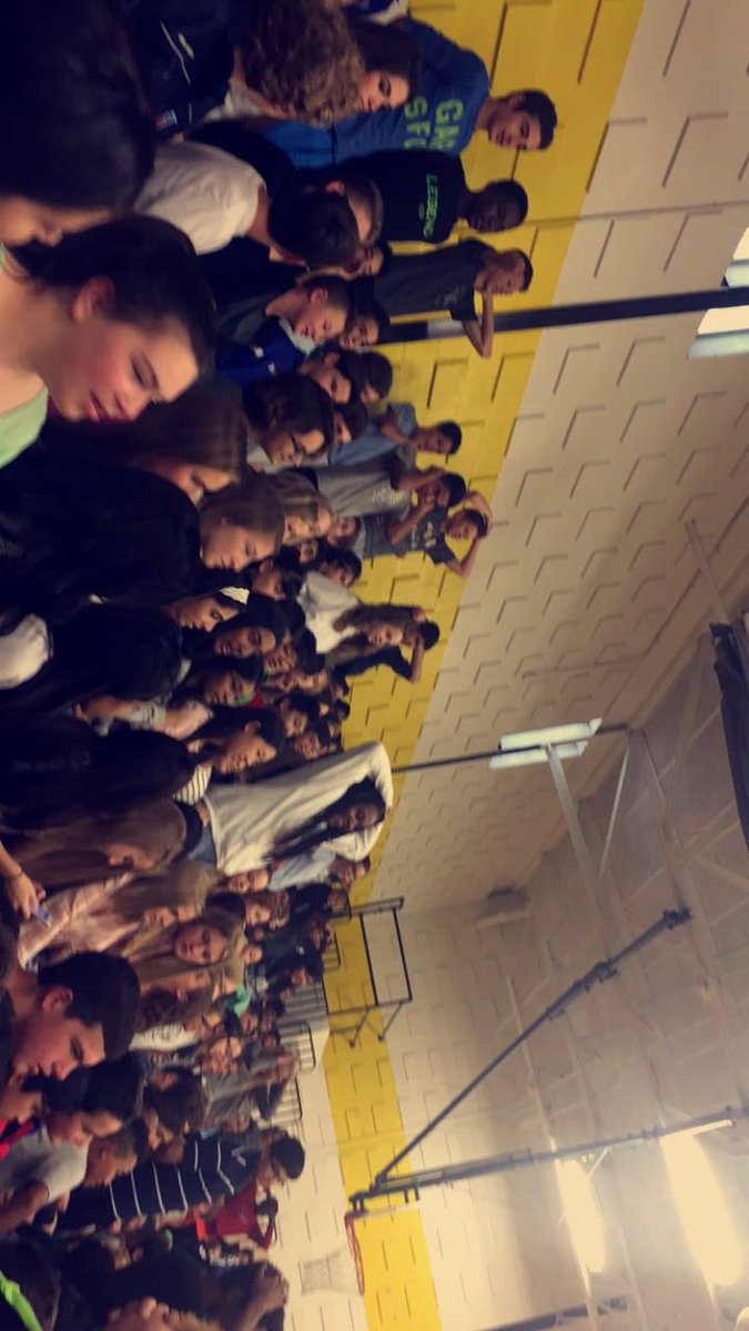 smithyearbook's tweet photo. Magazine assembly!! #smiththinkers #smithknights https://t.co/cgWqLQP7rr