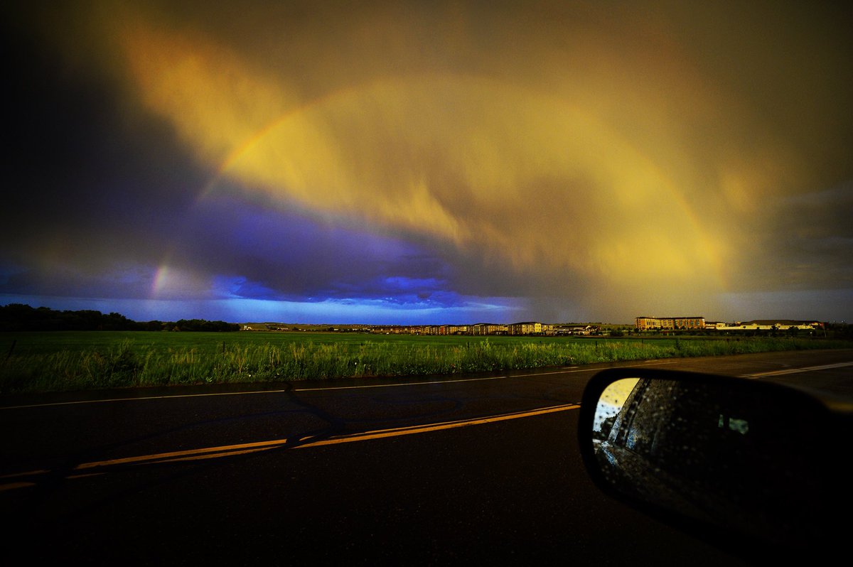 Make today a #DoubleRainbowDay
#TuesdayMotivation #getoutside #getoutdoors 
#Colorado #Coloradical #COwx 
#ColorfulColorado #ColoradoUntamed