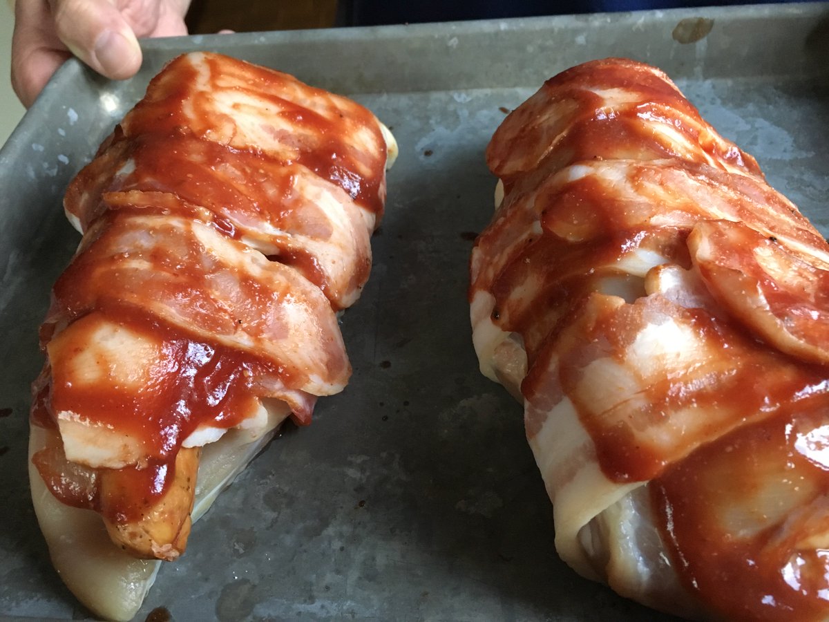 QorkzWine's tweet photo. #Chicken and #red #wine works when #grilled with #Bacon #Yummy Perfect with #Coruce #Syrah
https://t.co/ykNlqjQcIn https://t.co/uIwBFV7S2s