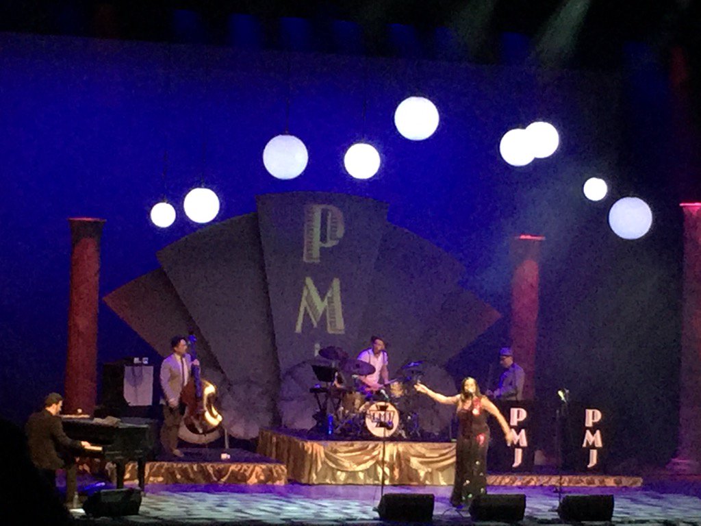 CandiceAblaza's tweet photo. What a lovely evening at Scott Bradlee's #pmjtour thanks #Do416 https://t.co/YEe1DgiYN1