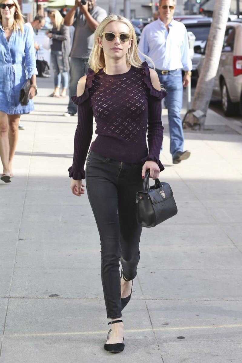 HollywoodTime1's tweet photo. ⏩⏩Emma Roberts⏪⏪
Hermosa!! 👏👏

#LoMejorEnModa 💋
#FelizMartes https://t.co/7XsoWgpRmC