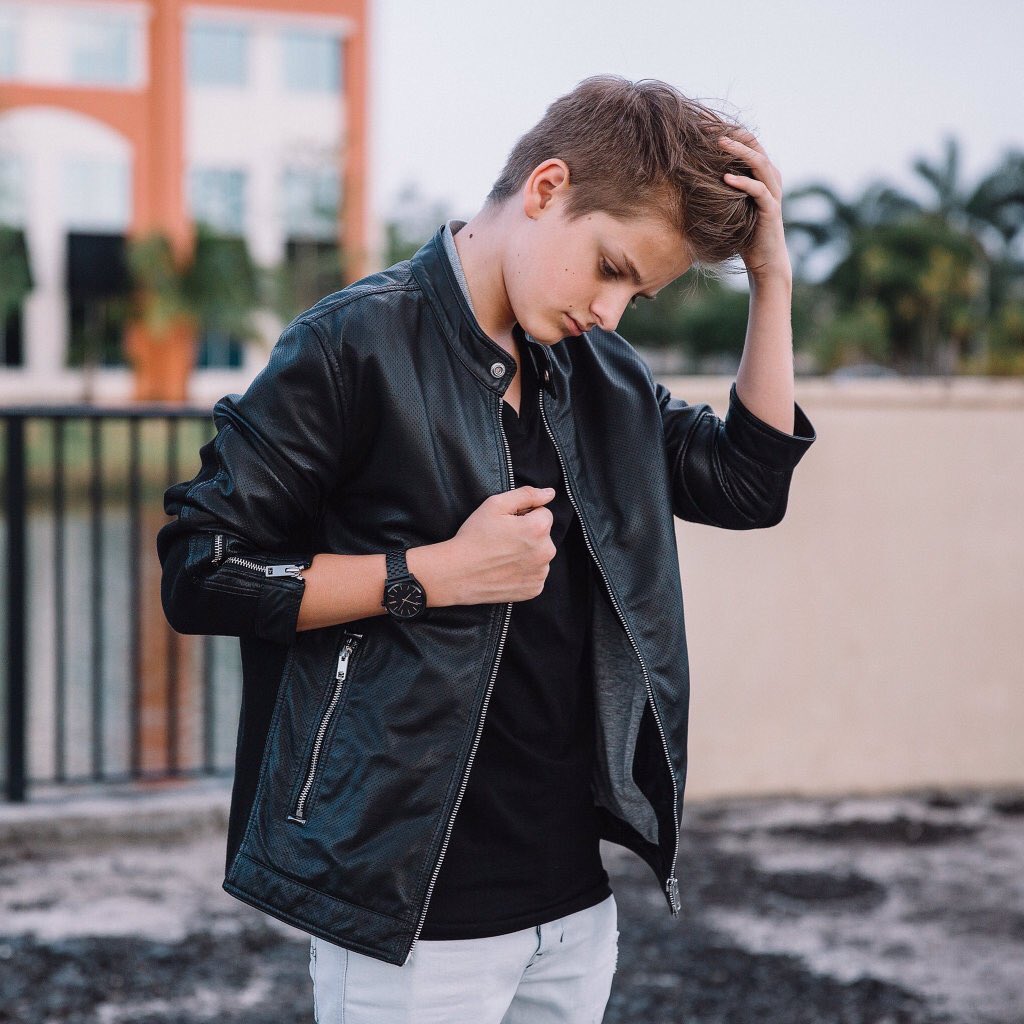 Hopexwp_'s tweet image. We would be cute together🙈❤️ @Thu_nder_girl_