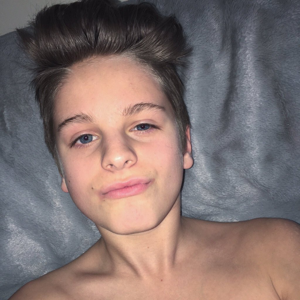 Hopexwp_'s tweet image. Come cuddle?😉❤️😂 @Thu_nder_girl_