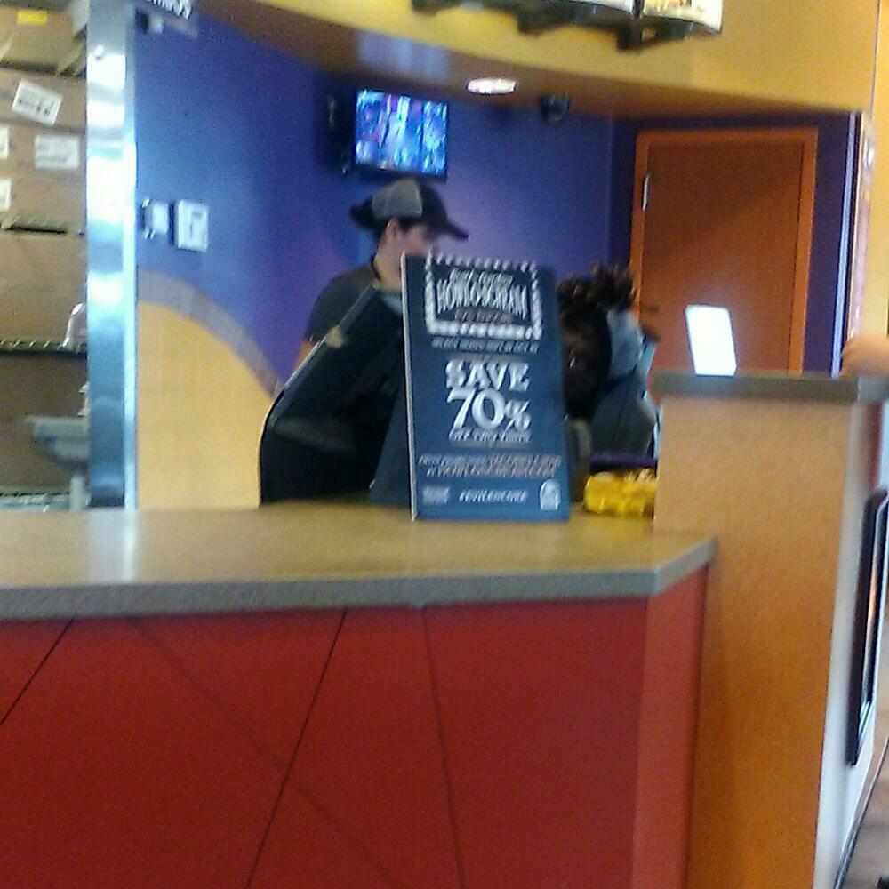 EdwardMr's tweet photo. .@tacobell @getstealz https://t.co/lmJN6LkSPK