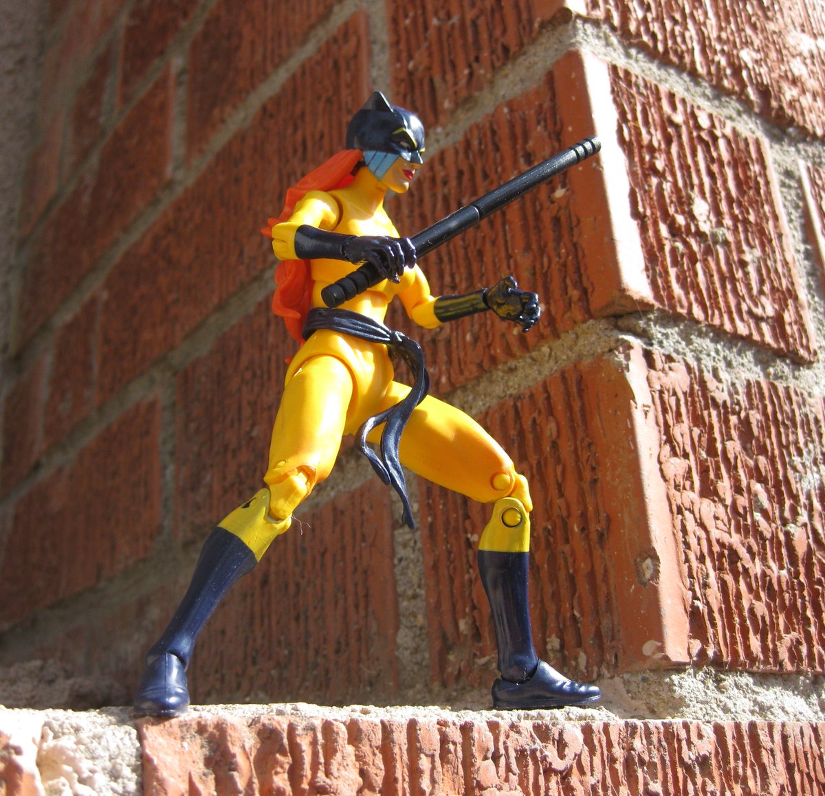 cult_flashback's tweet photo. Hellcat on patrol in #HellsKitchen #CultFlashback #Photoshoot #Marvel #Hellcat #PatsyWalker #MarvelLegends #OnPatrol #GirlPower #SuperHero https://t.co/HJOXhwNSUF