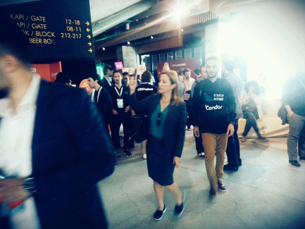 StartupAltitude's tweet photo. Our winning team @Dirassatic had a great experience @istanbulstartup. Looking forward to the next edition! @condor_electron #AlgeriaSA https://t.co/hWODtuOmn6
