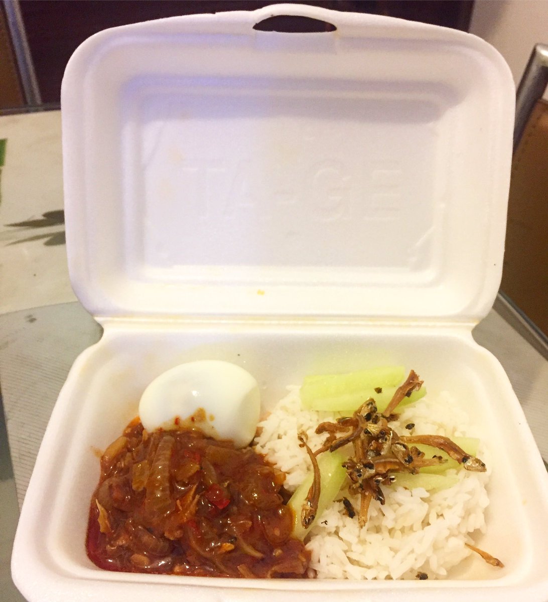 aineeyusry's tweet image. #WhiteRice with #SambalSardin for breakfast today-nope its not #nasiLemak 👌🏻