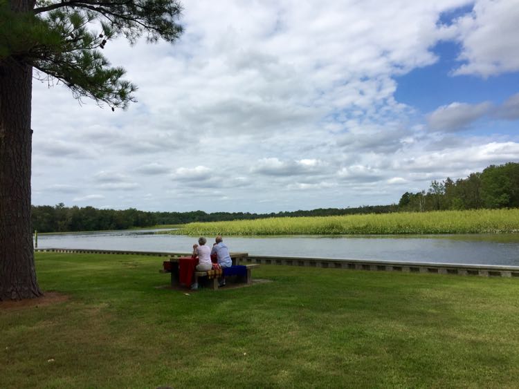juliemccool's tweet photo. New #ontheblog So much to do on a #Delaware Getaway https://t.co/Rd1iY5eOHK #travel @VisitSouthDel https://t.co/OZ07RcUajk