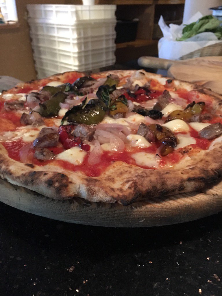 Enjoy a Mergellina pizza at Decatur beer fest this week end .
Only at sapori di Napoli 
Buon appetito a tutti .