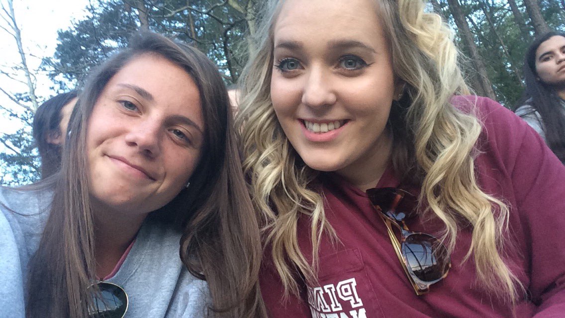 haw_buckz's tweet photo. Happy Birthday to my Larva🎉 20 doesn't mean anything don't you worry👵🏻😬 HAHA JK love ya!!!😘 https://t.co/inKX2033jq