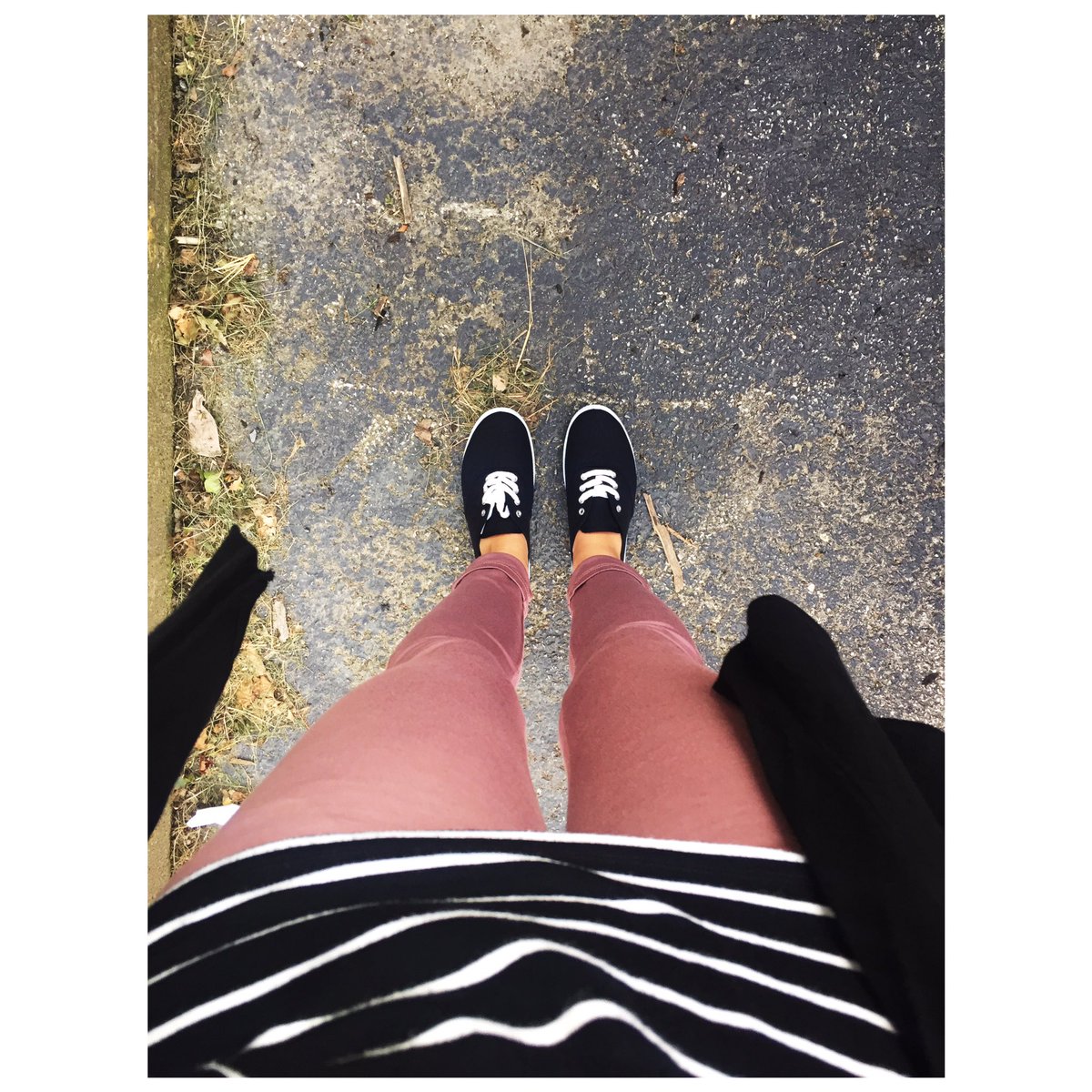 Stripes, pink pants, and $6 kicks 🌻
@CharlotteRusse @marshalls @MyGabes #bloggers #fashion #style #followforfashion #youngstown #ohio