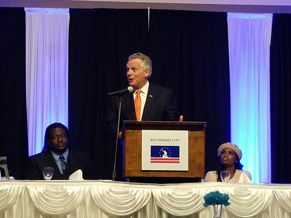 RichmondDems's tweet photo. Thank you @TerryMcAuliffe for joining us tonight and speaking at our Stay Blue, Stay True Banquet! #staybluestaytrue https://t.co/r8qmwoKztg