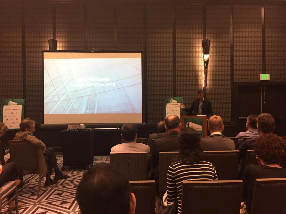 lizziesounds's tweet image. @ArupAmericas Matt Williams receives College of Fellows honor at the #FacadeTectonics conference. Congrats Matt!