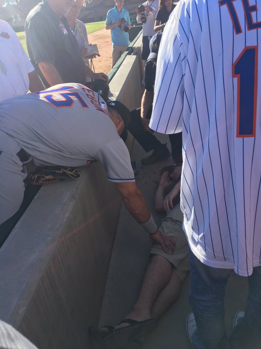 View image on Twitter