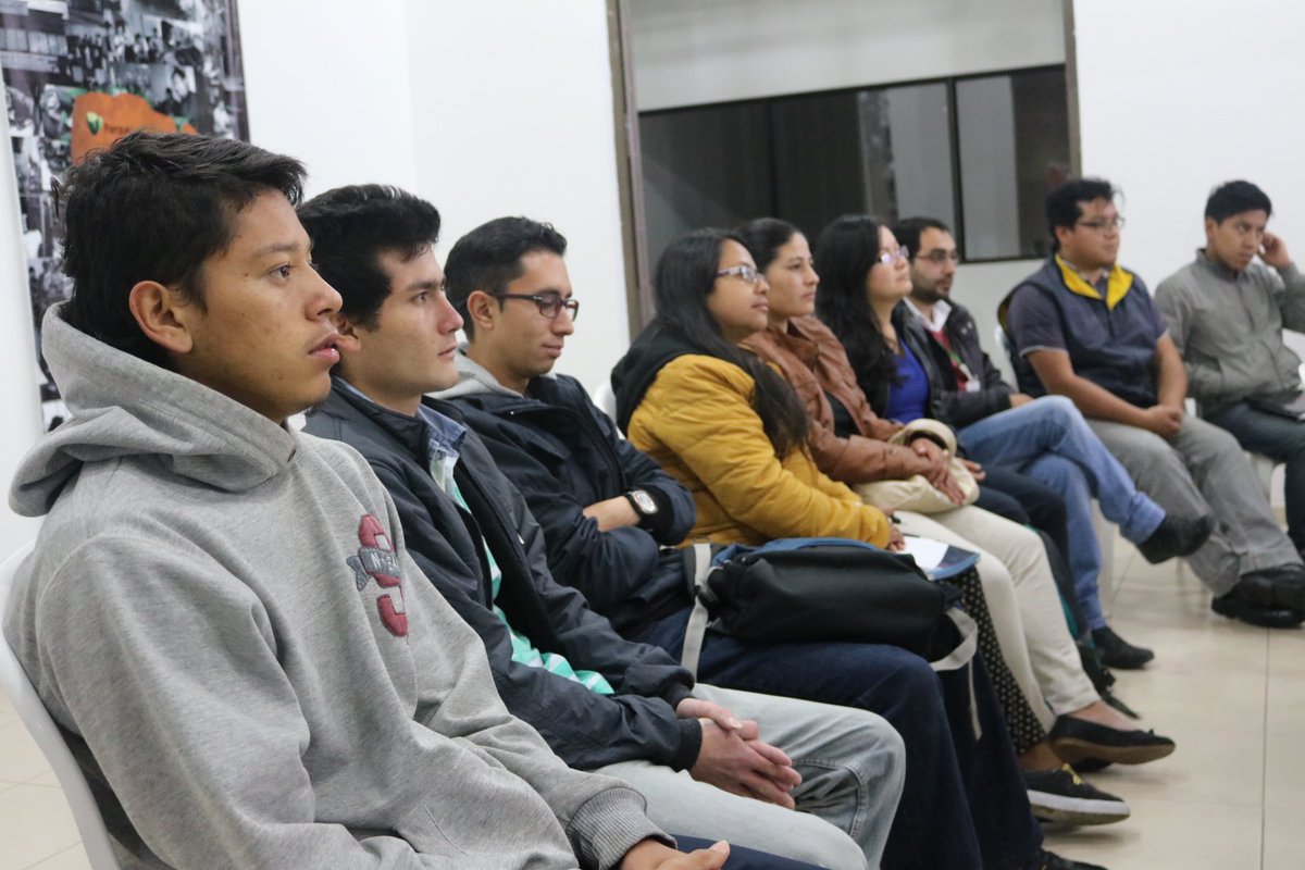 ParqueSoftNar's tweet photo. Da inicio del tercer encuentro del #CodingDojoPasto ¿cuál será el próximo reto? https://t.co/U3GZ0LyPP4