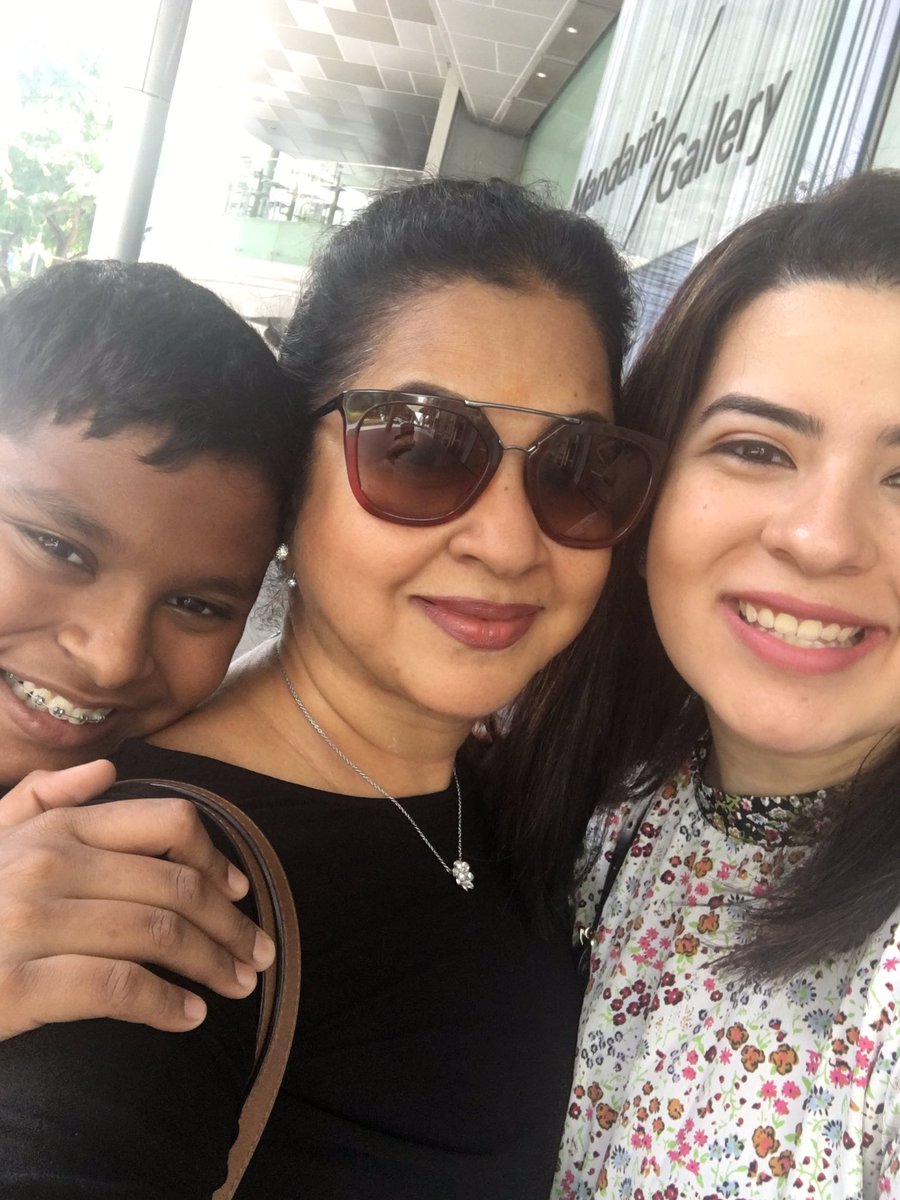 realradikaa's tweet image. Relaxed and happy😀😀😀