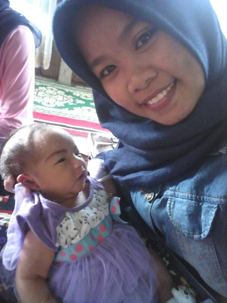 Riy_Anthy's tweet photo. ponakan baru...mikayla nur ilmi sulfikar.... https://t.co/Llll7sGH0z