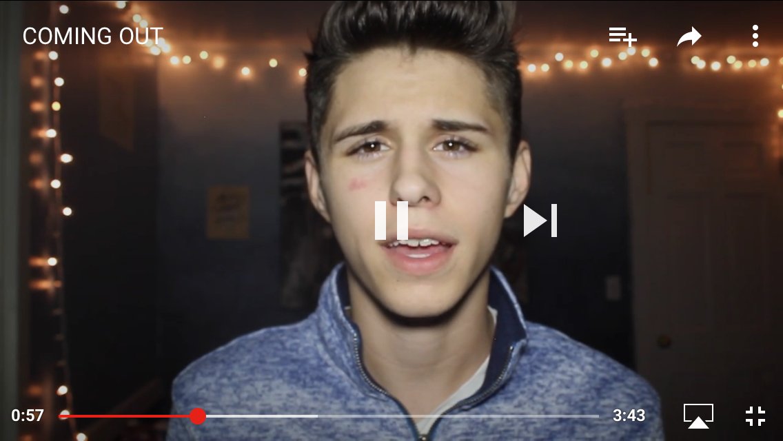 selmansdrink's tweet photo. I'm crying BC Im so happy for you. I love you and will never stop supporting you 💛 @JacksonKrecioch https://t.co/9ro9YWczJO