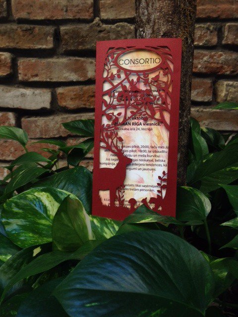KINLEAVES's tweet photo. Cute #invitations made specially for our friends &amp; a very interesting event! #autumnpoetry https://t.co/GayfYsrM5e
