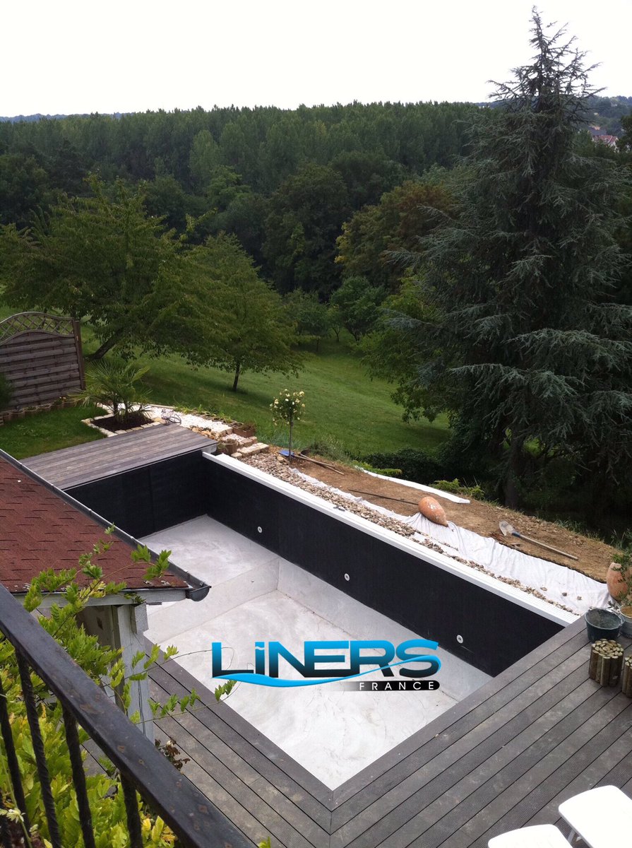 linersfrance's tweet photo. Revêtement de piscine gris et blanc.
Piscine à débordement.
#alkorplan #delifol #piscine #hautdegamme #pvcarme https://t.co/49uuD5GTZM
