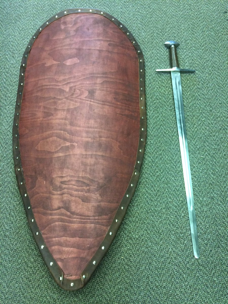 WeSellSwords's tweet photo. Finishing up another full sized Norman kite #shield !
#shields #halloween #normans #kiteshields #swords #yyc #heater #heatershield #calgary https://t.co/87gkeAePny