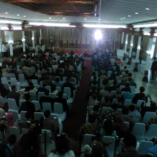 Ojie_vendor's tweet photo. Rental / sewa alat penerjemah bahasa / interpreter system #recommendedbooking 081288715092 BB.290C0D69 #PersibDay https://t.co/lZmgoagaF0