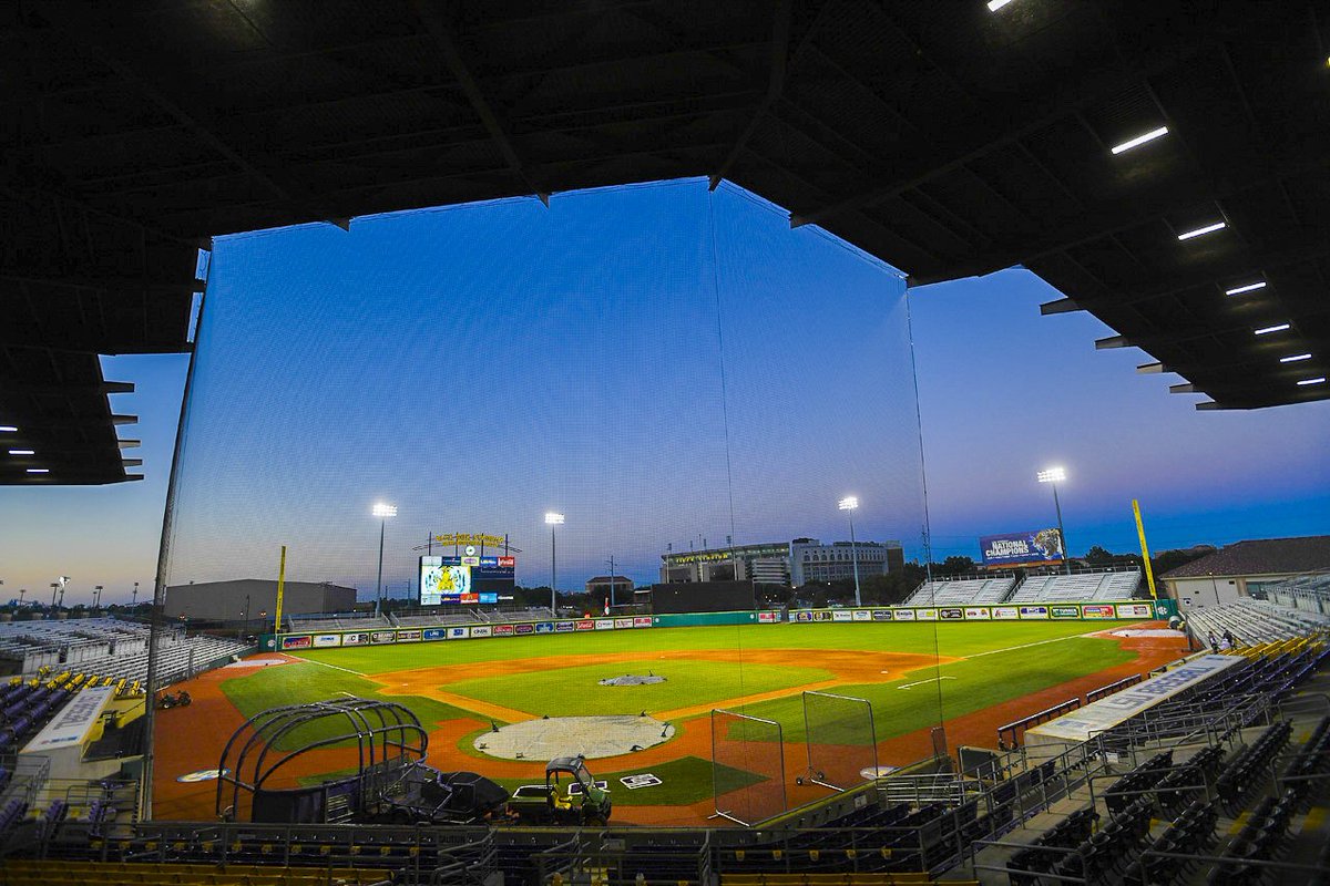 LSU Tigers tweet media