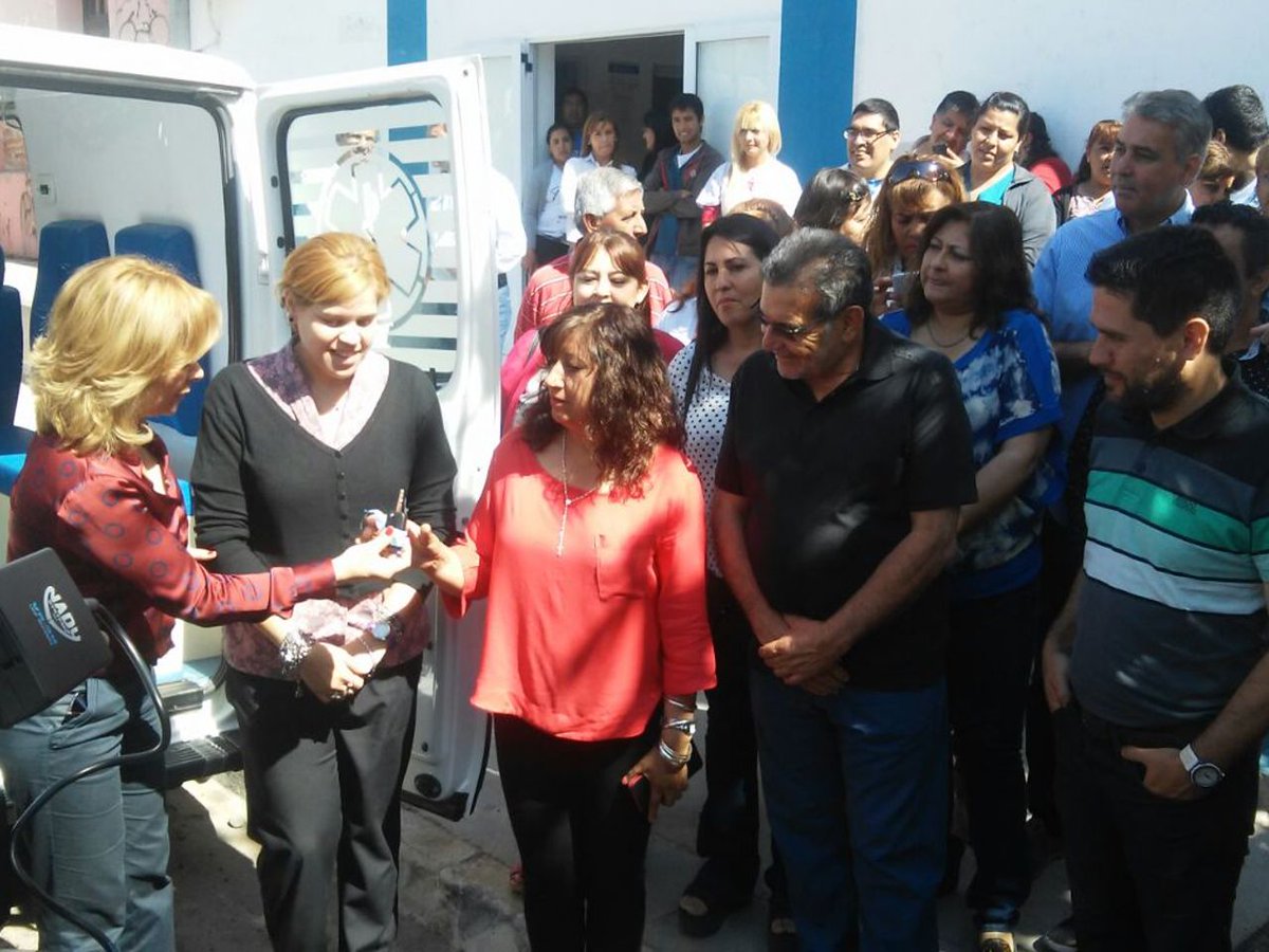 DiarioChilecito's tweet photo. El hospital de Nonogasta recibió una ambulancia  https://t.co/lun7KSJOlO https://t.co/5EO05y4RyM