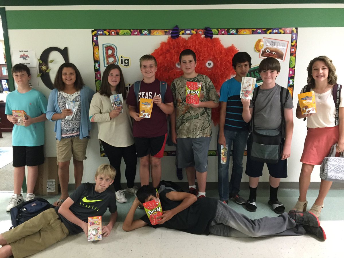 MabankJrHigh's tweet photo. CONGRATS to the 1st 9 Weeks WOW drawing winners! ENJOY! #thankyouforcompletingyourwork #everychildcounts https://t.co/Pj8ZqQt9fa