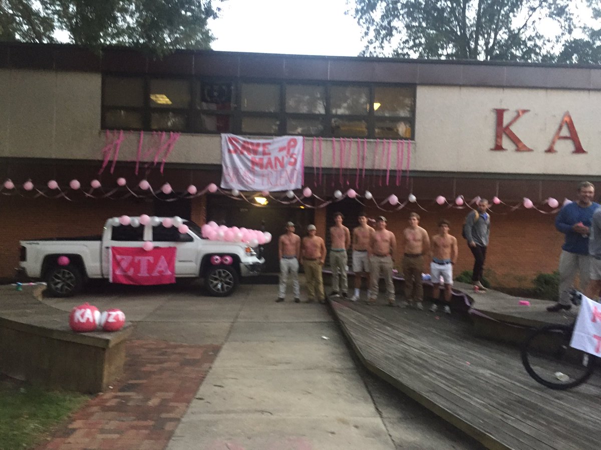 ZTA_NCSU's tweet photo. Honorable Mention: KA and Sigma Pi https://t.co/wXJlvOHnTD