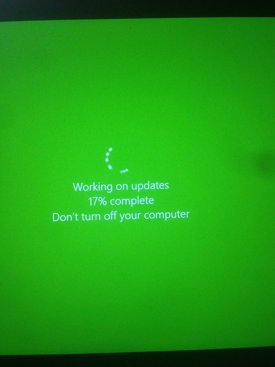 doruntineb's tweet image. So this is a thing now😑 weekly updates windows? And without even asking me? #Windows10problems