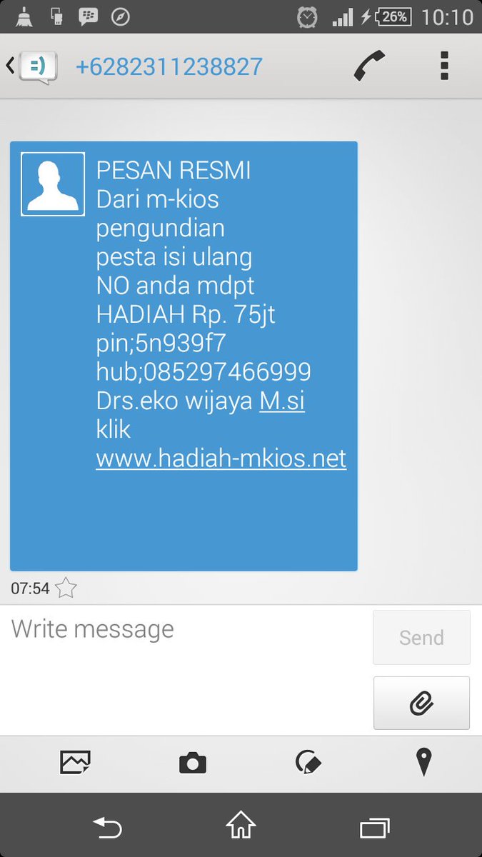 samraharjo_joko's tweet photo. @RadioElshinta @HumasMetroJaya @Info_Ciputat
Kembali beredar sms bermodus hadiah #Mkios Harap waspada https://t.co/WKNuS4l96G