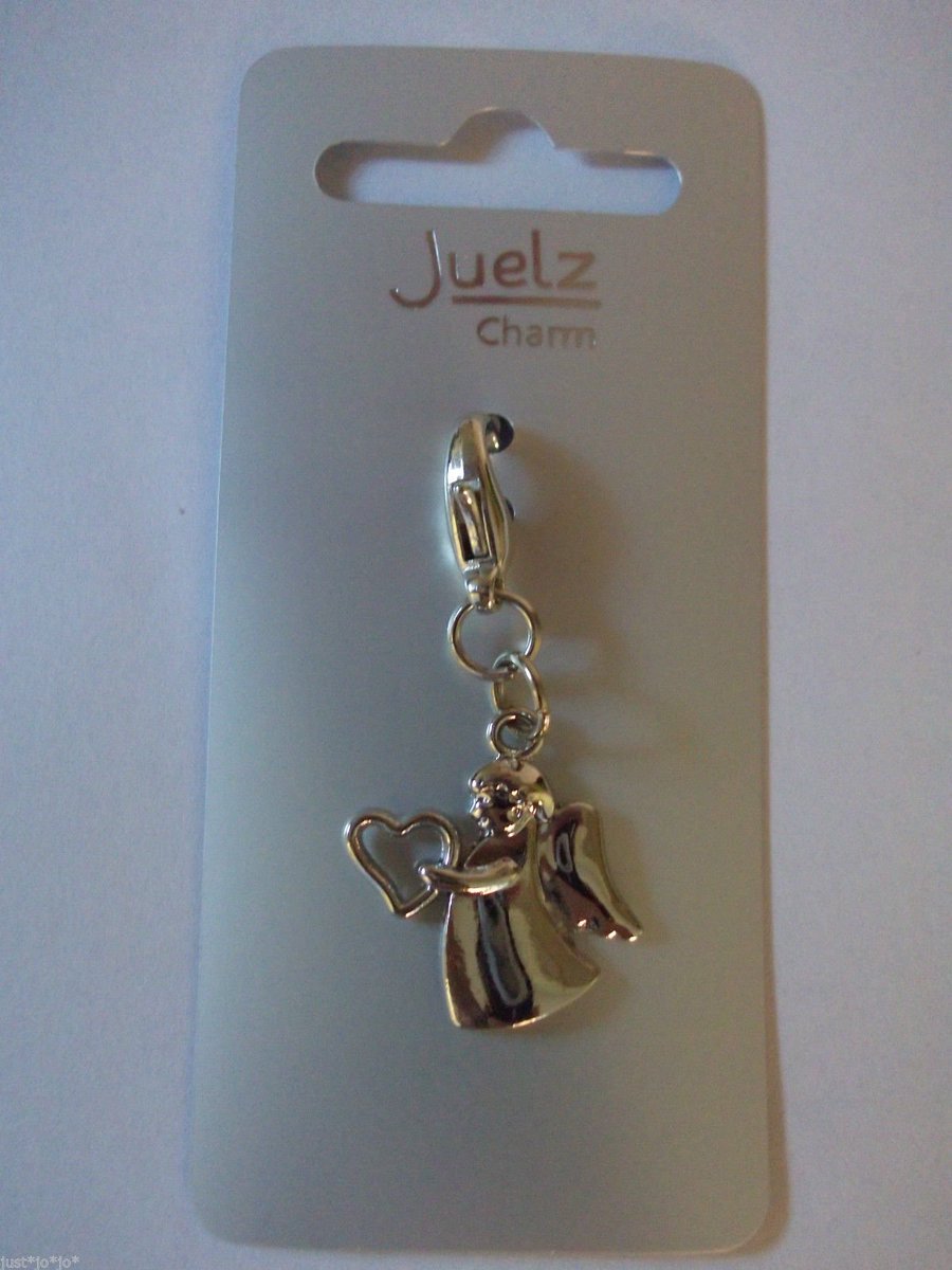 just_jo_jo's tweet photo. #silver guardian #angel  #charm 
https://t.co/zHWLpE5wMh
#eshopsUK #Lincsconnect #Xmas2016 https://t.co/HT43Qlr0pP