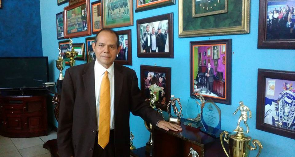 losprovocadores's tweet photo. #LoMásVisto

Vidal Hernández habló de su sanción que lo alejó de la liga: "La resolución me parece bastante oscura"

https://t.co/r7O8MxcPhy https://t.co/PsoO394rtP