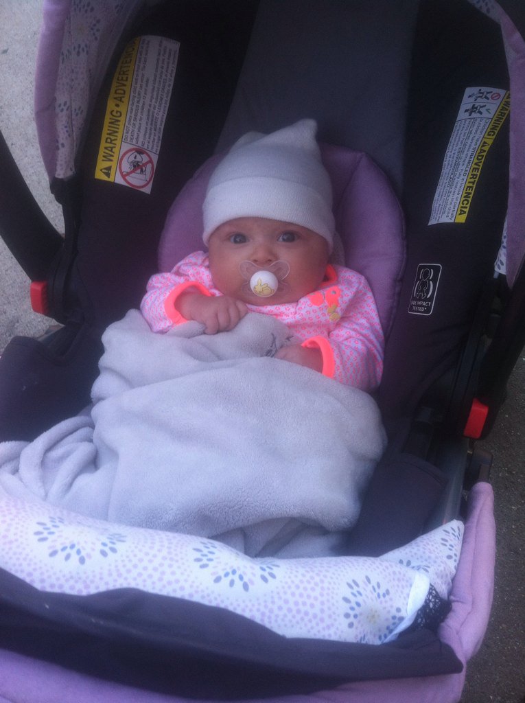 harliann18's tweet photo. This girl is my world❤️ #goddaughter #kimmiekyliefox #beautiful #love #baby #2monthhsold #August6th2016 https://t.co/fwBoZDzbSL